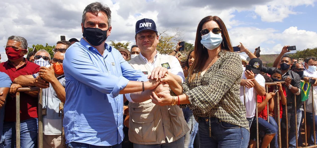 Ciro Nogueira, ministro Tarcísio Freitas e Iracema Portella