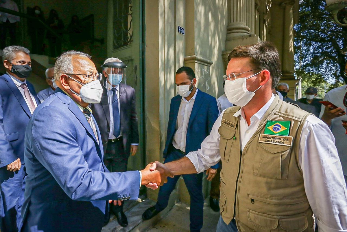 Dr. Pessoa e o ministro João Roma