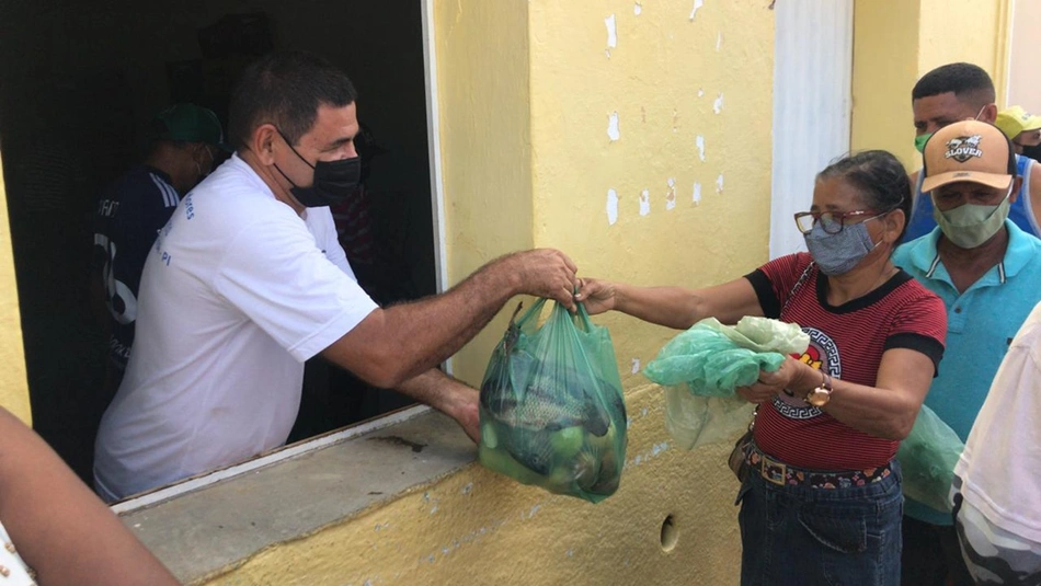 Entrega dos alimentos