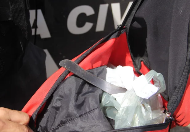 Faca aprendida pela Polícia Civil