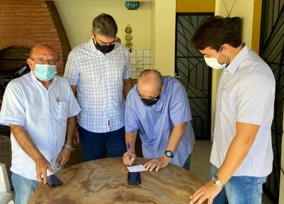 Filiação de Sílvio Mendes