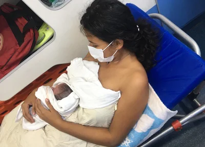 Mãe realiza o próprio parto em Teresina