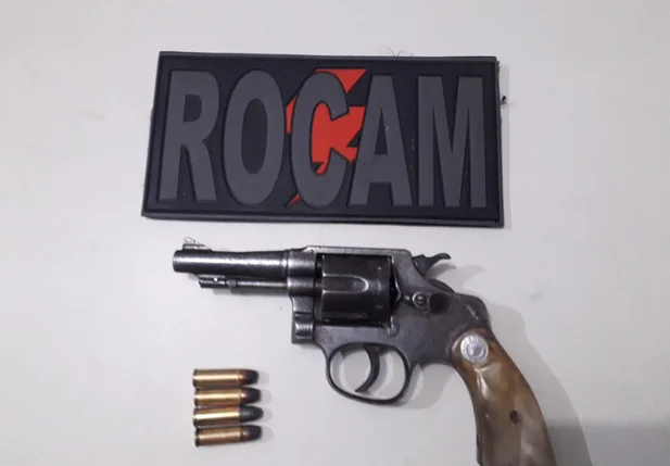 PM apreendeu a arma de fogo
