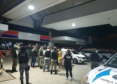 Polícia Civil dispersa aglomeração em posto de combustíveis