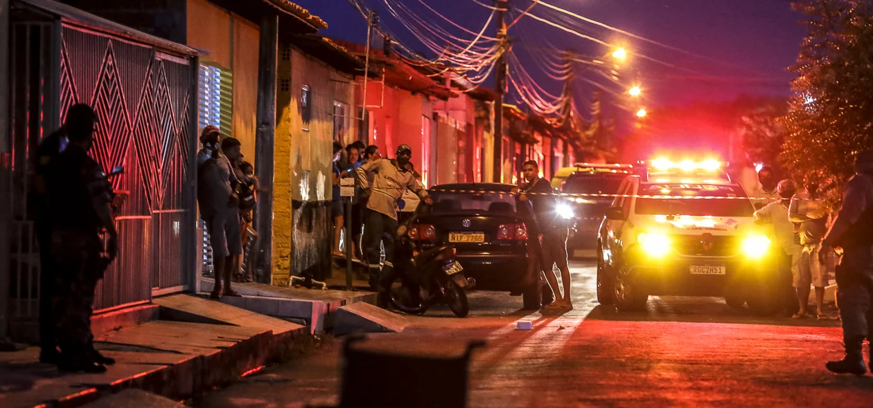 Polícia militar esteve no local