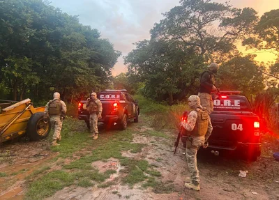 Policiais realizaram as prisões em Teresina e Cabeceiras
