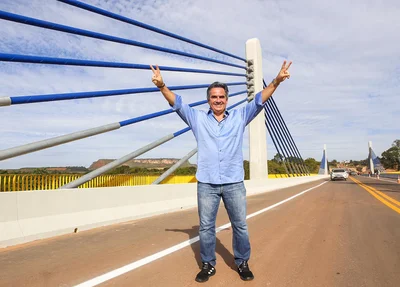 Senador Ciro Nogueira visita ponte em Santa Filomena