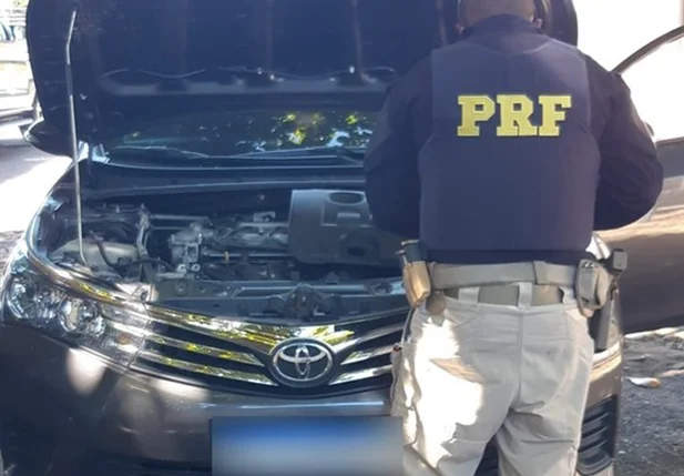 Veículo roubado em Recife