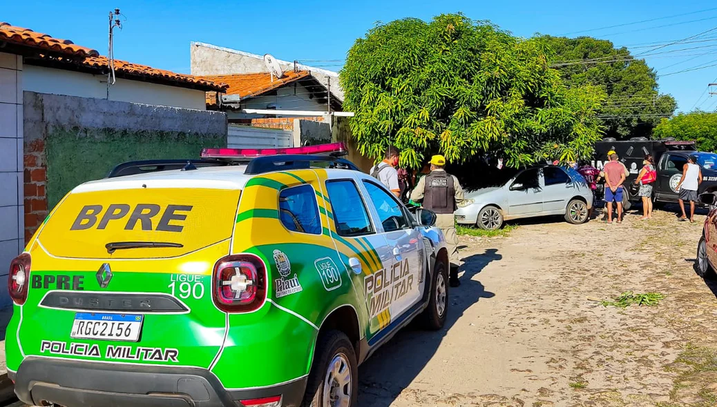 Viatura do BPRE no local da ocorrência