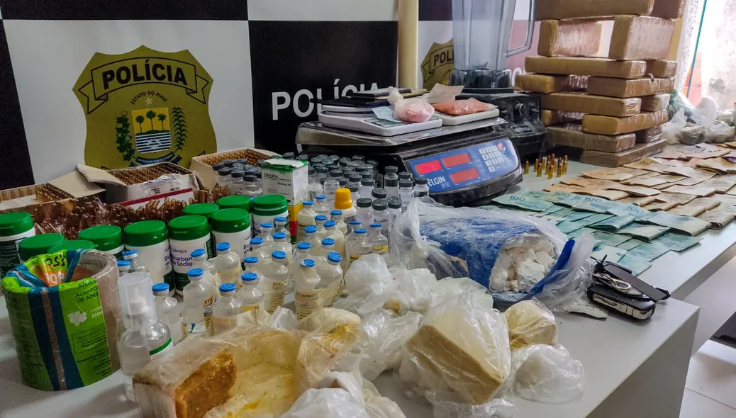 Ação da polícia aconteceu nesta terça-feira