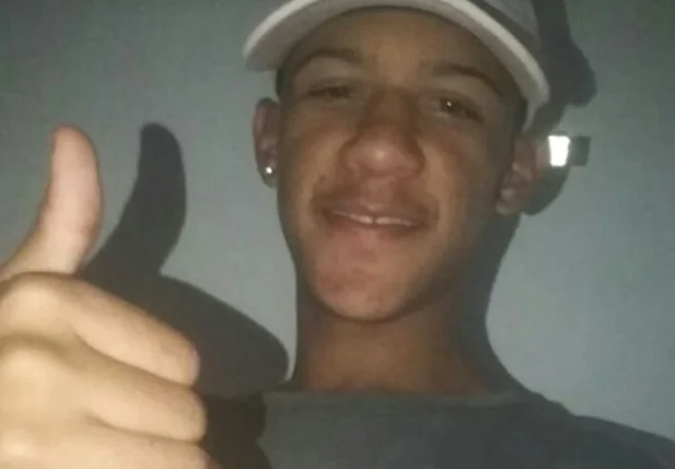 Adolescente assassinado em Floriano