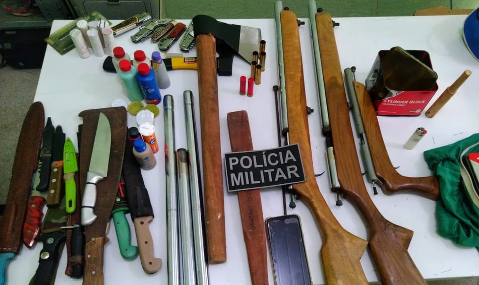 Armas apreendidas na casa do suspeito
