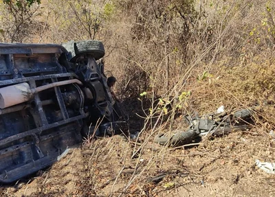 Colisão entre carro e moto deixa casal morto na BR 407 em Jaicós