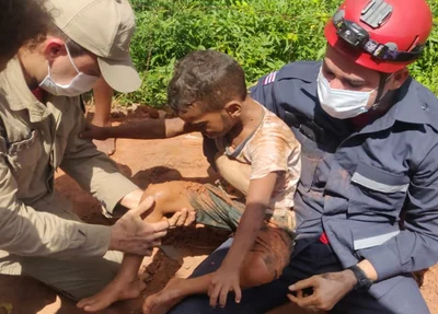 Criança é resgatada pelo Corpo de Bombeiros