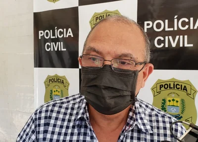 Diretor do DHPP, delegado Francisco Costa, o Barêtta