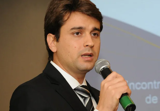 George Gosson