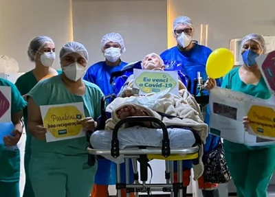 Idoso de 104 anos recebe alta da covid-19