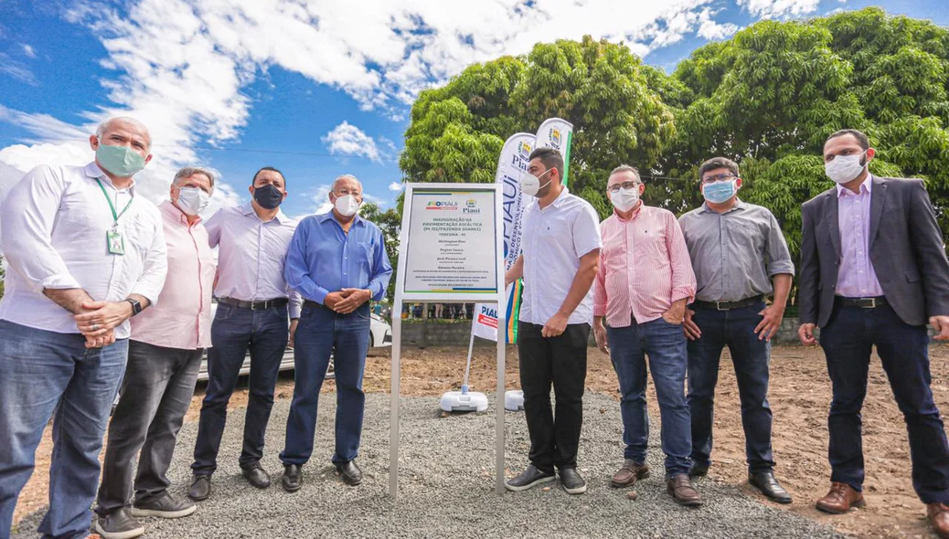 Inauguração da pavimentação asfáltica da PI 112
