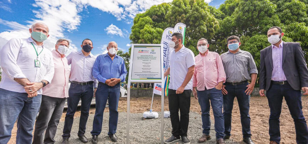 Inauguração da pavimentação asfáltica da PI 112