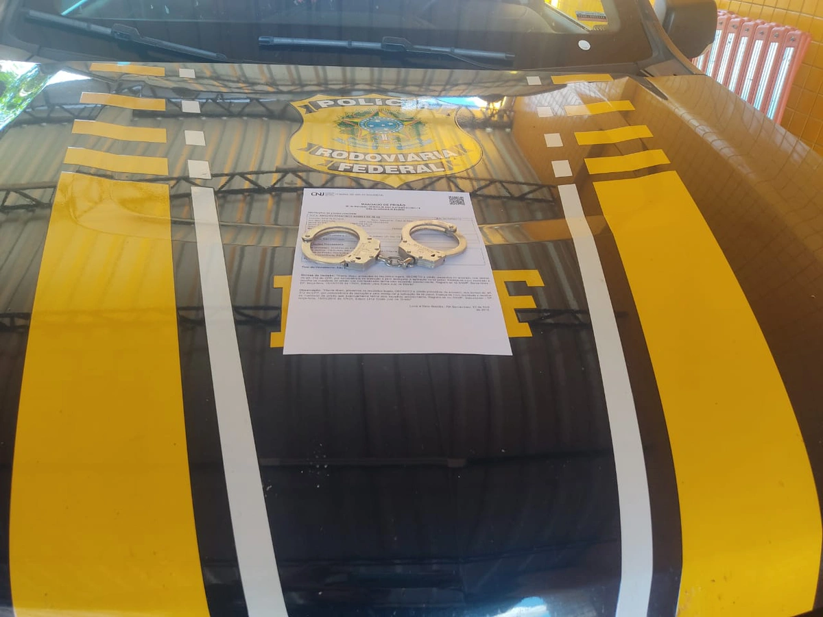 Mandado de prisão cumprido pela PRF-PI