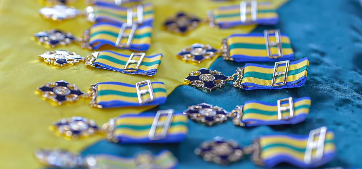 Medalhas entregues aos Militares