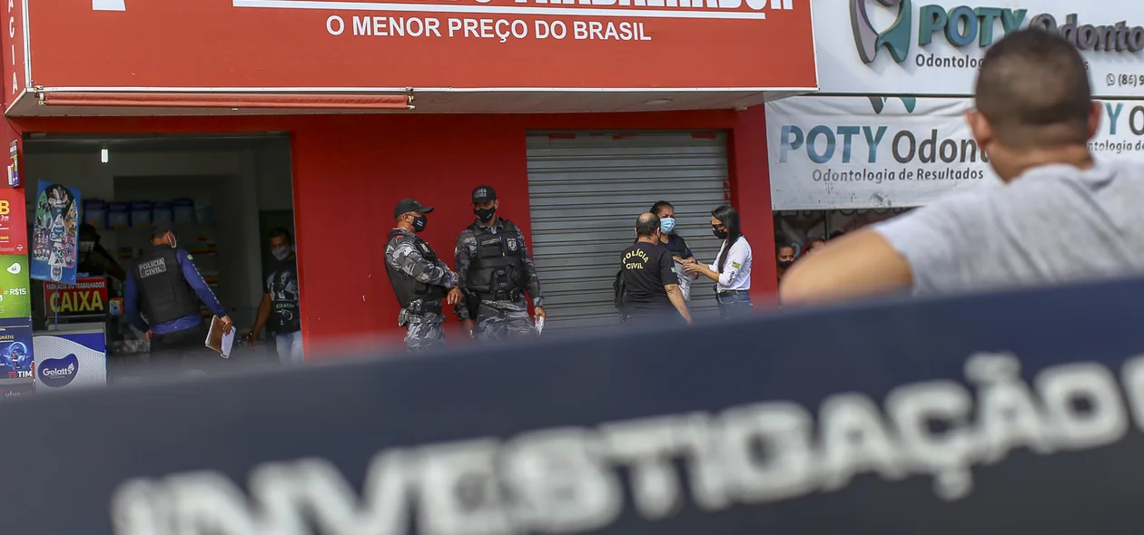 O bandido morreu no local