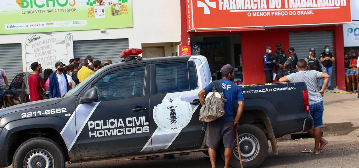 O fato aconteceu na Avenida Poti Velho