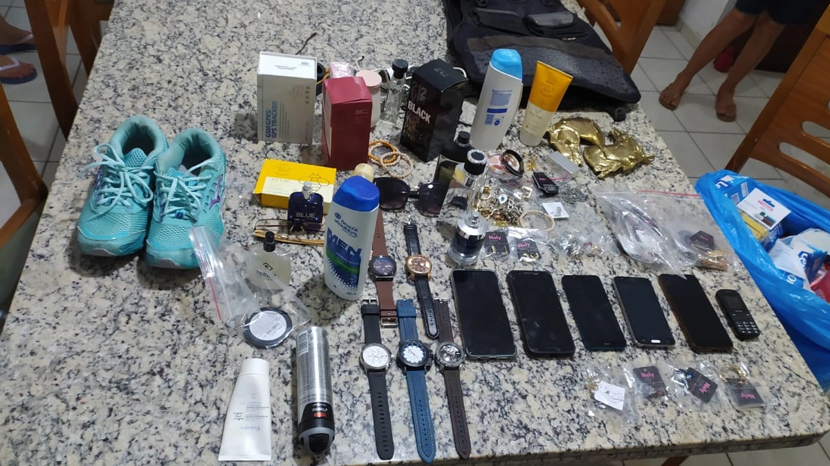 Objetos recuperados pela PM