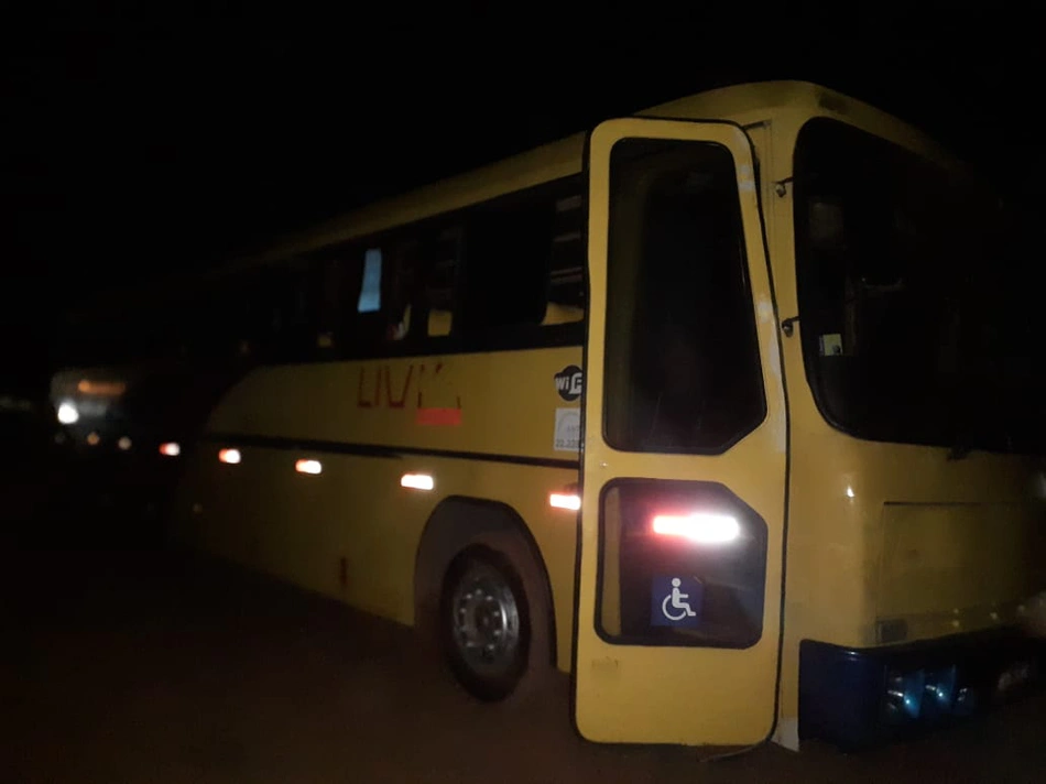 Ônibus envolvido no incidente