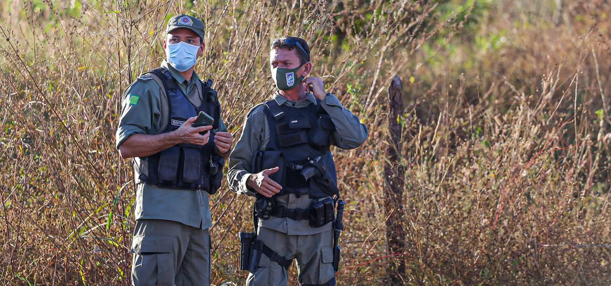 Polícia Militar isolou o local do crime