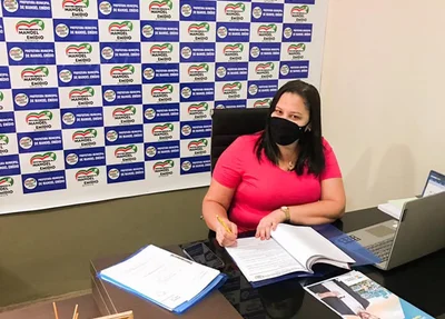 Prefeita Claudia Medeiros