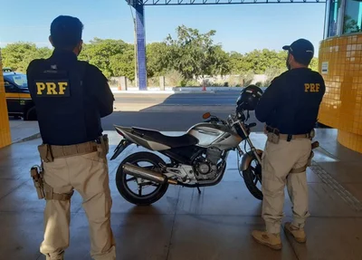 PRF prende jovem de 21 anos  e apreende moto em Floriano