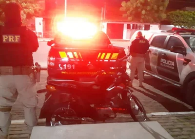 Veículo apreendido na BR 343, em Parnaíba