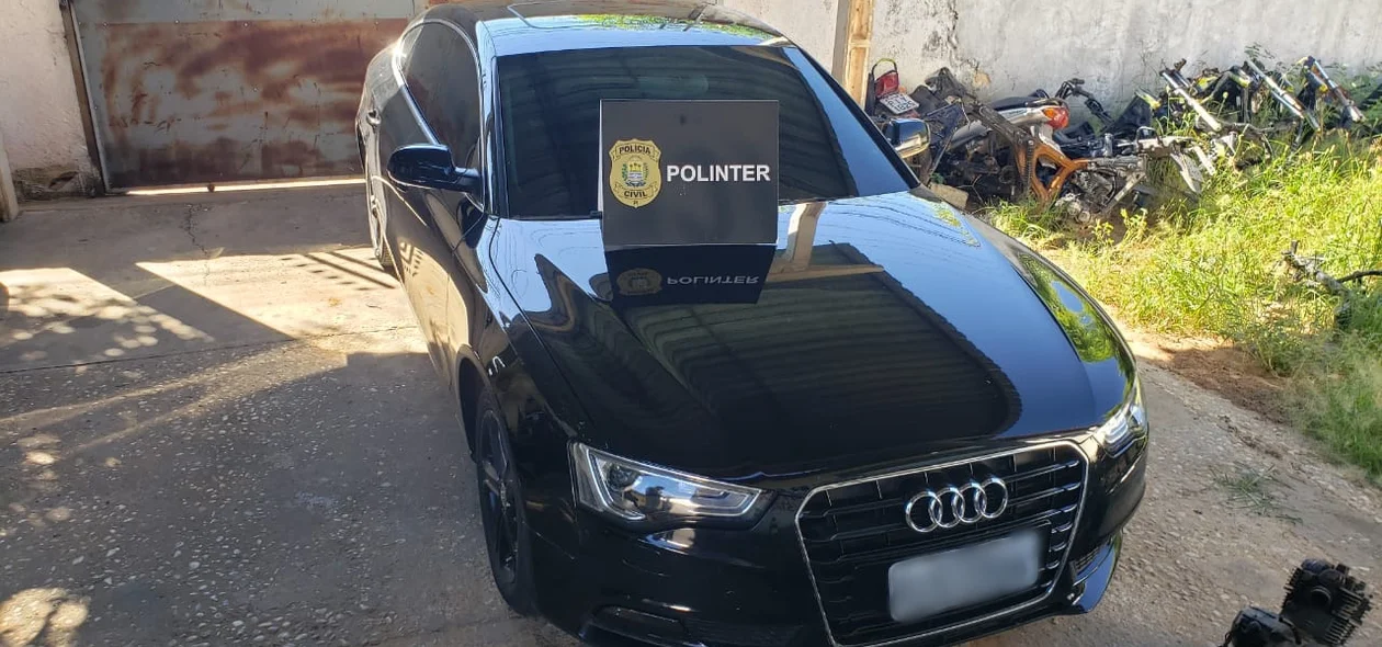 Veículo apreendido pela PC-PI