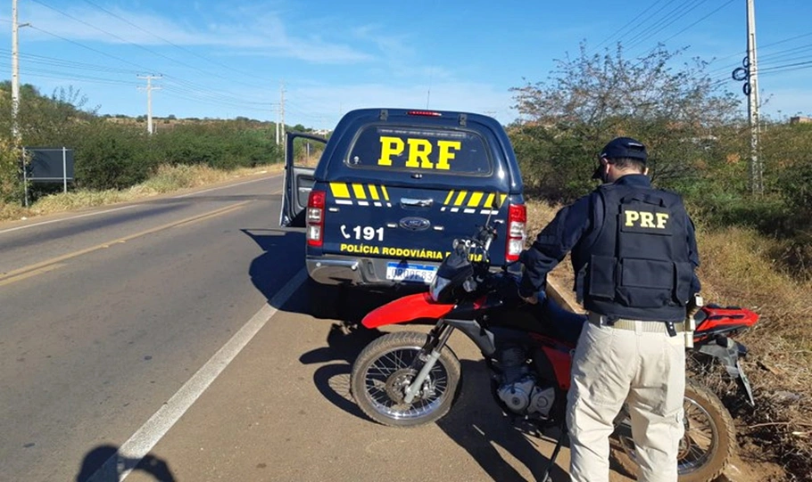 Veículo apreendido pela PRF-PI