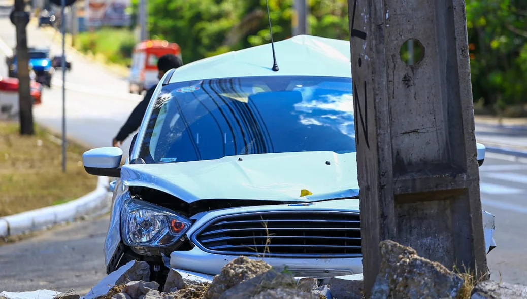 Veículos do meio, Ford Fiesta, ficou completamente destruído