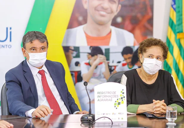 Wellington Dias e Regina Sousa