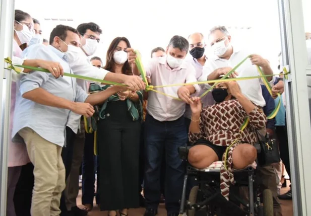 Wellington inaugura Centro de Reabilitação em São João do Piauí