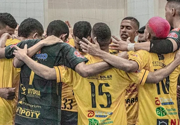 AABB/Mesa 14 é campeão do Metropolitano de Futsal