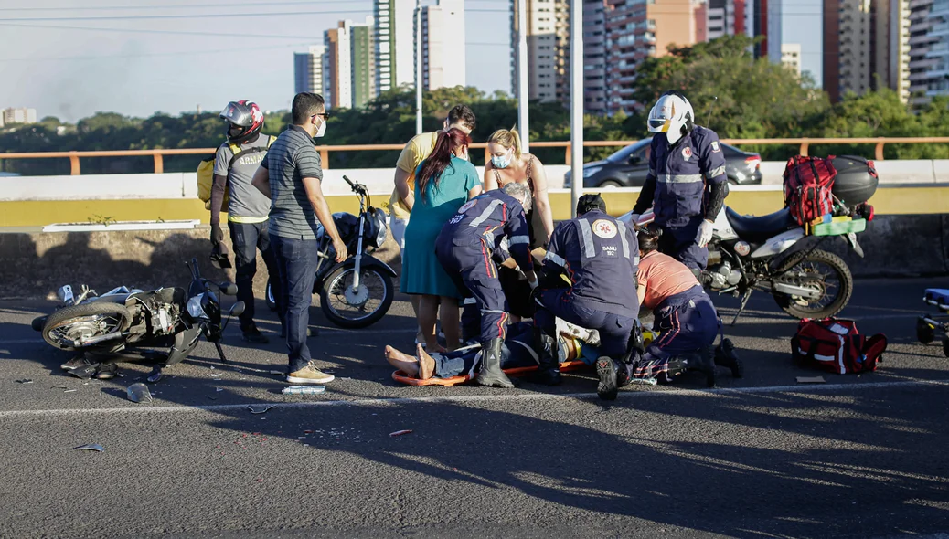 Acidente na ponte Jk