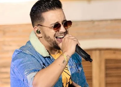 Cantor Kleber Oliveira