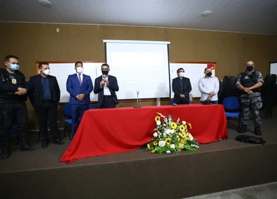 Coletiva de imprensa sobre a Operação Integrada