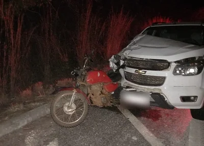 Colisão entre moto e carro na BR 343