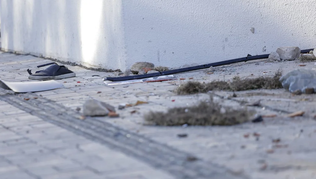 Colisão entre veículos deixa duas pessoas feridas na zona leste de Teresina