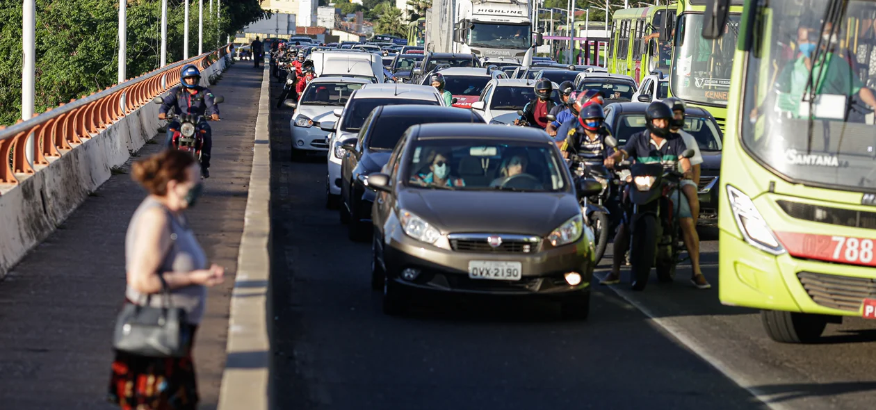 Congestionamento na ponte