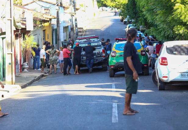 Crime ocorreu na rua lateral do HUT