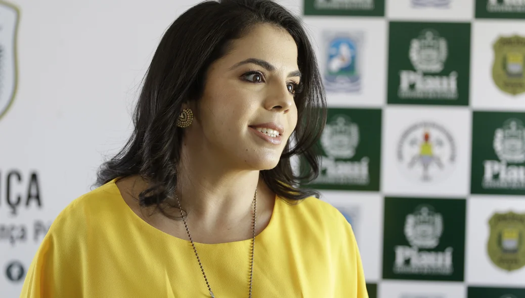 Delegada Amanda Bezerra toma posse na Secretaria de Segurança Pública do Piauí