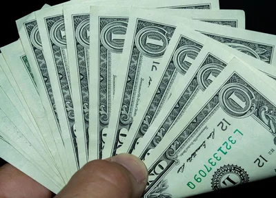 Dólar