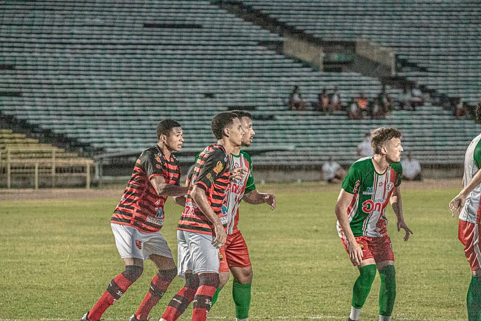 Em clássico, Fluminense - PI vence o Flamengo por 1 a 0