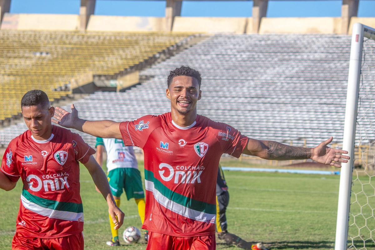 Estreia no Campeonato Piauiense Sub-20